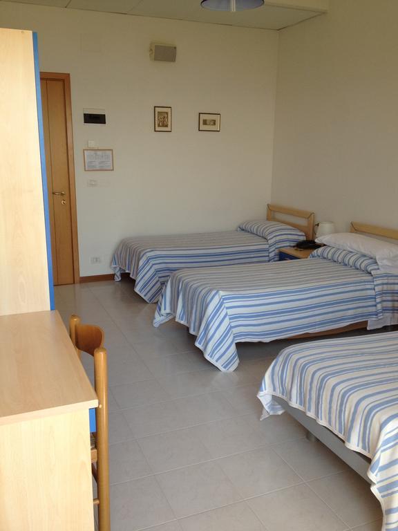 Casa Per Ferie Maria Assunta Hotel Lido di Jesolo Esterno foto